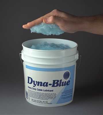 Dyna-Blue® Lubricante para Cables de Uso Pesado -- un lubricante de gel limpio que tarda en secarse y fácil de aplicar